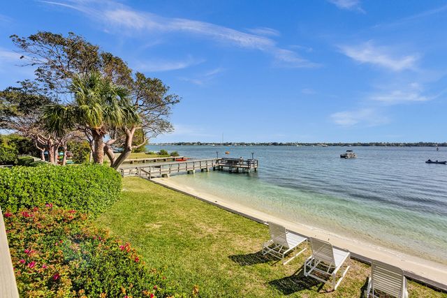 5600 N Flagler Drive 805, West Palm Beach, FL 33407