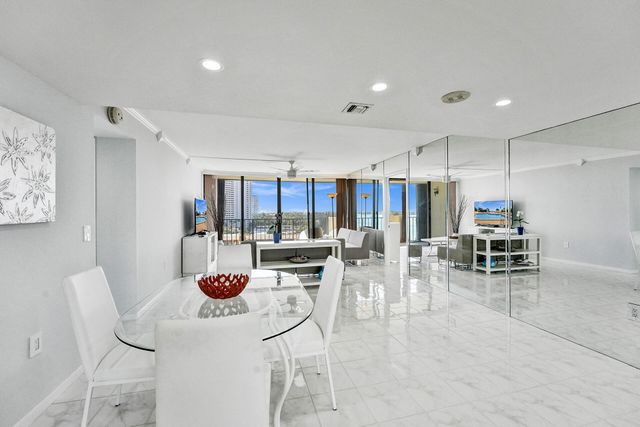 5600 N Flagler Drive 805, West Palm Beach, FL 33407