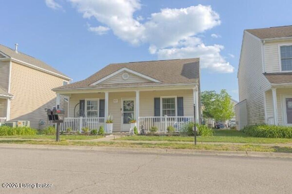 9631 Riverwalk Ave, Louisville, KY 40229