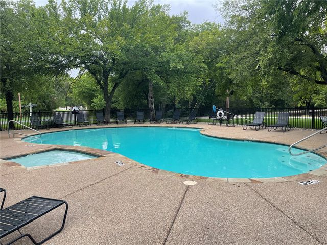 19116 White Bluff Drive, Whitney, TX 76692