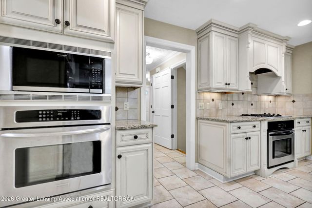 3975 Shoals Drive, Okemos, MI 48864