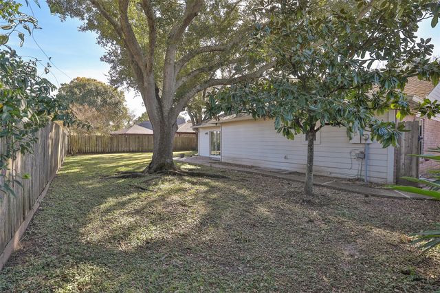 810 Palm Grove Circle, Sugar Land, TX 77498