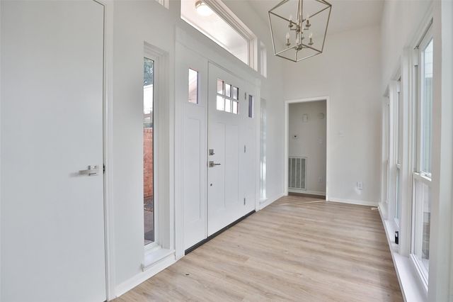 810 Palm Grove Circle, Sugar Land, TX 77498