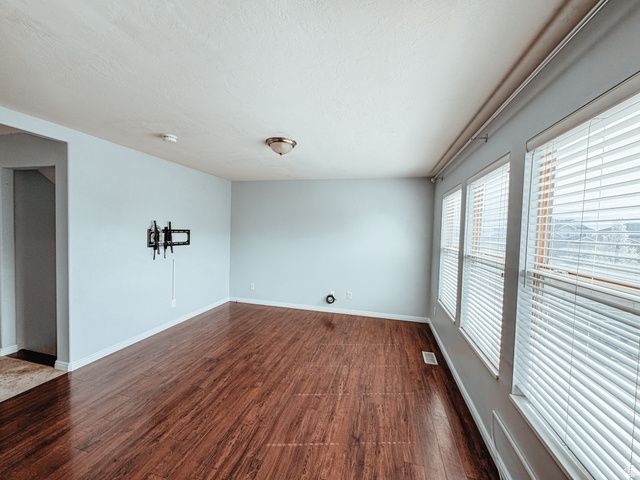 563 W BOUNTIFUL WAY, Saratoga Springs, UT 84045