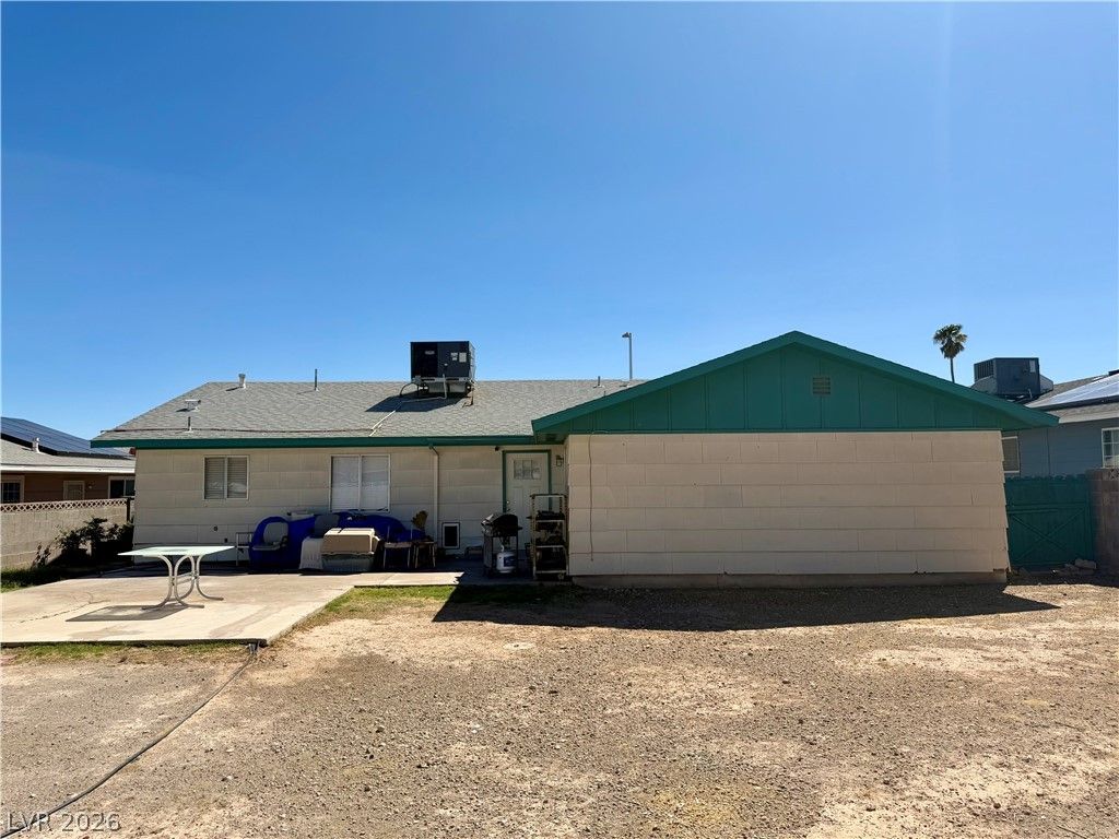 7120 Pinedale Avenue, Las Vegas, NV 89145 — photo 5