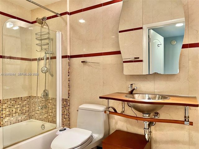 110 Washington Ave 1506, Miami Beach, FL 33139