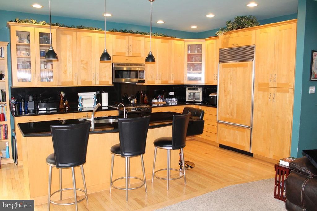 105 YORKTOWN CT, Malvern, PA 19355
