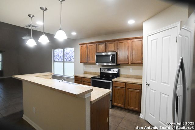 1231 Lake Pt, San Antonio, TX 78245