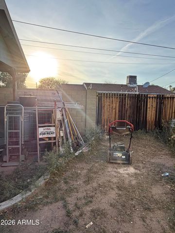 306 N 2ND Avenue, Avondale, AZ 85323