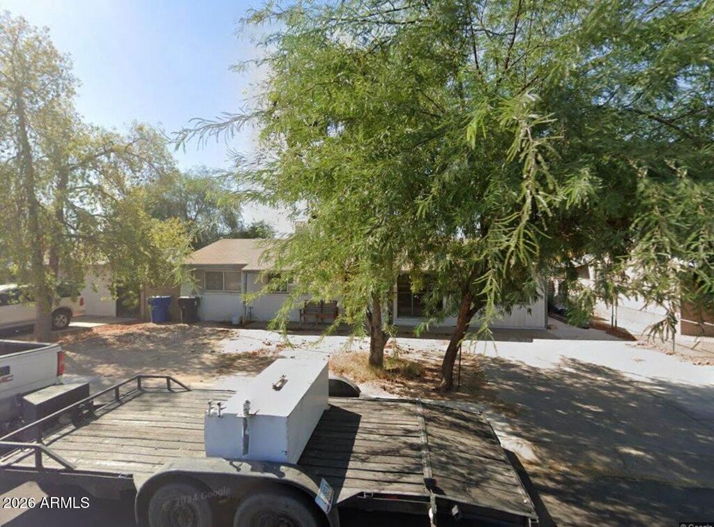 306 N 2nd Avenue, Avondale, AZ 85323 — exterior