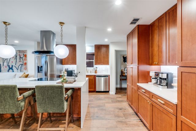 8912 Covey Court, Dallas, TX 75238