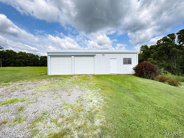 8253 Jackson School Road, Bloomsdale, MO 63627