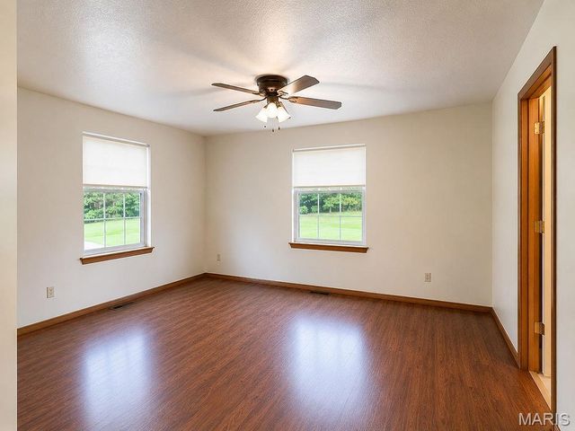 8253 Jackson School Road, Bloomsdale, MO 63627