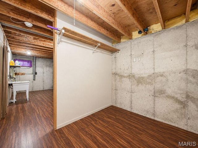 8253 Jackson School Road, Bloomsdale, MO 63627