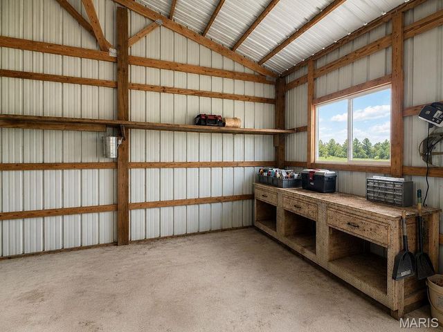 8253 Jackson School Road, Bloomsdale, MO 63627