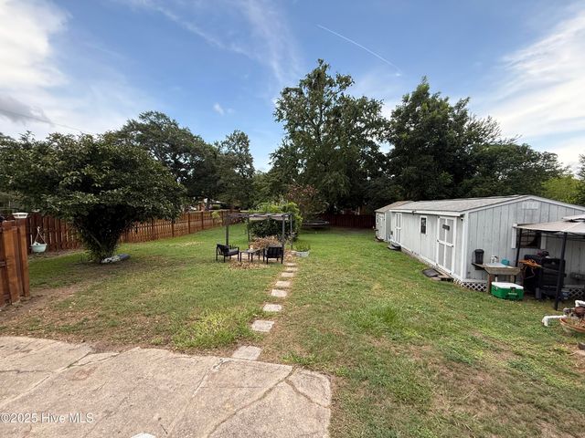 105 Sunnyvale Drive, Wilmington, NC 28412