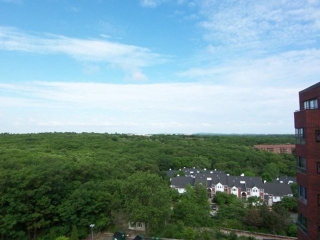 200 Burkhall St 707, Weymouth, MA 02190