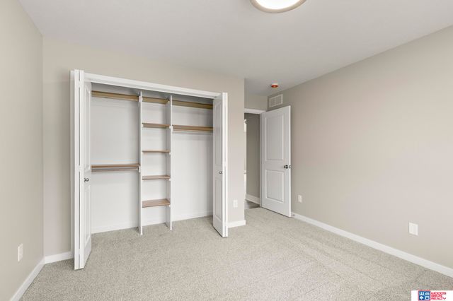 10111 S 78th Street, Lincoln, NE 68516