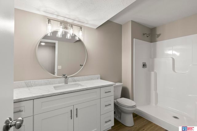 10111 S 78th Street, Lincoln, NE 68516