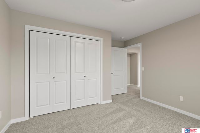 10111 S 78th Street, Lincoln, NE 68516