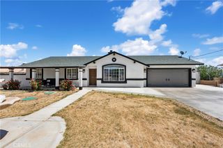 11877 8th, Hesperia, CA 92345