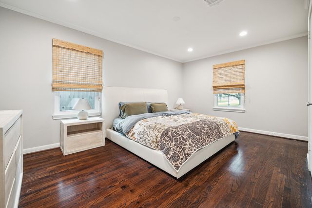 8511 Greenbush Street, Houston, TX 77025