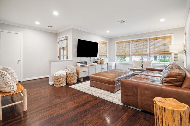 8511 Greenbush Street, Houston, TX 77025