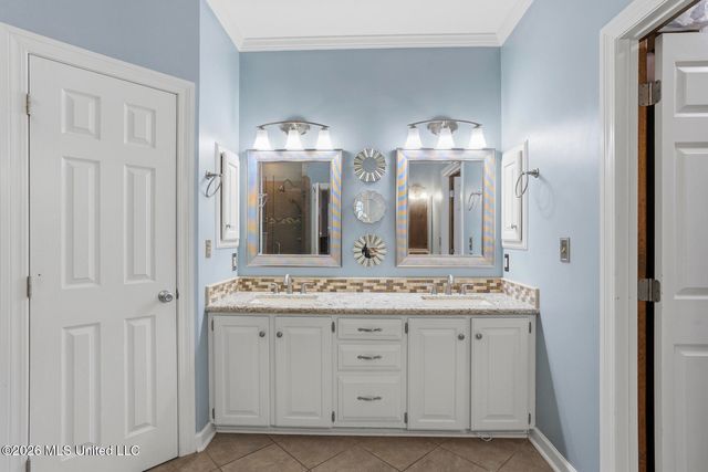 443 Woodlands Circle, Brandon, MS 39047