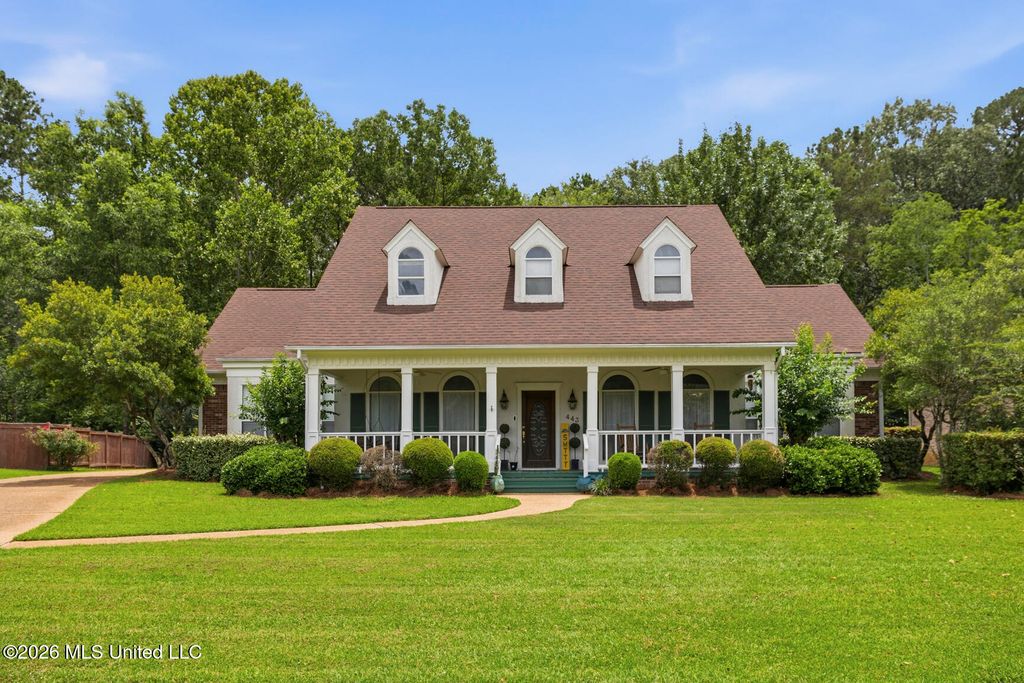443 Woodlands Circle, Brandon, MS 39047