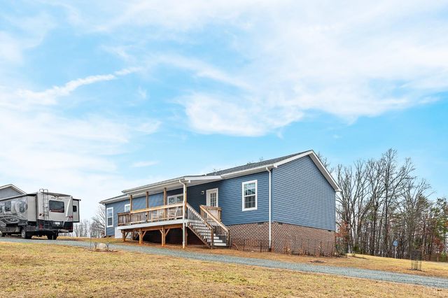5049 Horseshoe Bend Road, Goodview, VA 24095