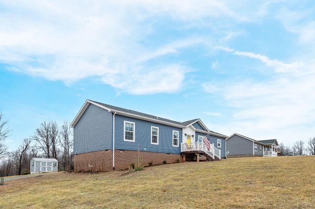 5049 Horseshoe Bend Road, Goodview, VA 24095