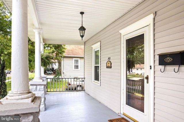 140 ALBANY AVE, Barrington, NJ 08007