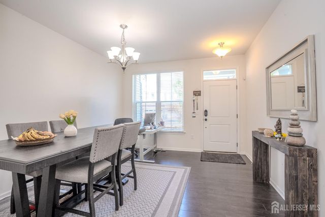 15 Clover Lane, Monroe, NJ 08831