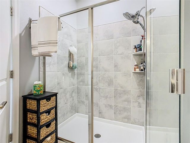 1055 OAK BLUFF DRIVE, Davenport, FL 33837