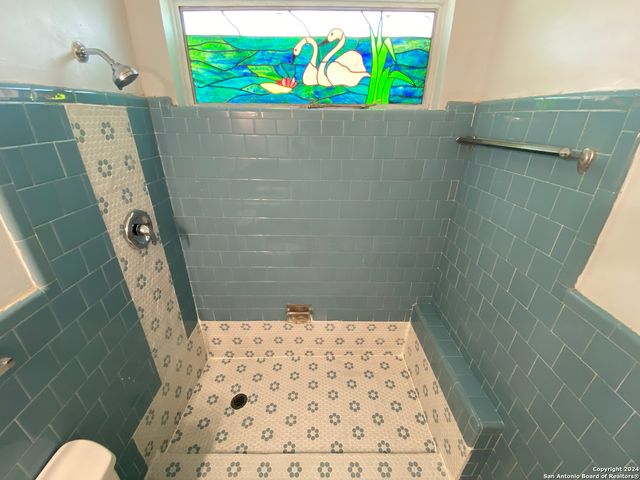 242 Fennel, San Antonio, TX 78213