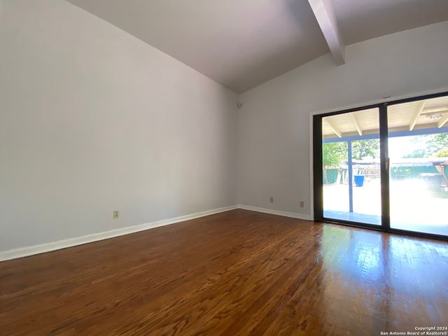 242 Fennel, San Antonio, TX 78213