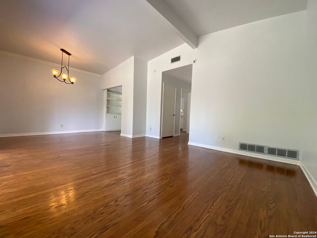 242 Fennel, San Antonio, TX 78213