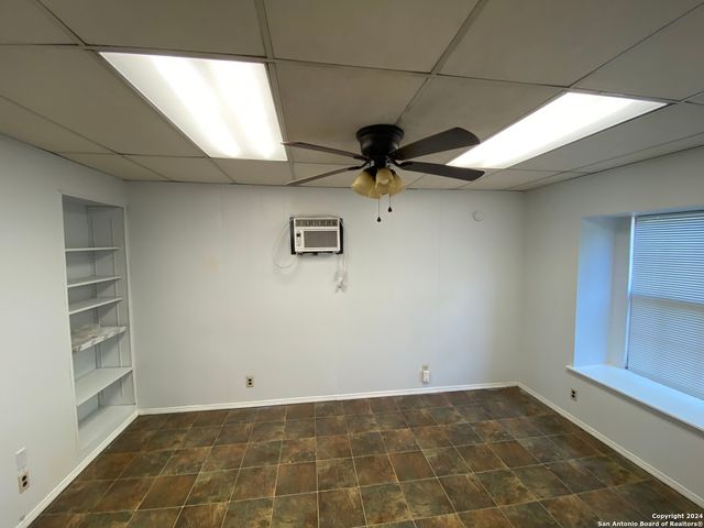 242 Fennel, San Antonio, TX 78213