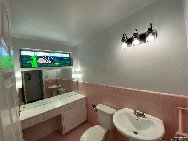 242 Fennel, San Antonio, TX 78213