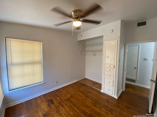 242 Fennel, San Antonio, TX 78213