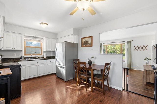 N85W15153 MacArthur DRIVE, Menomonee Falls, WI 53051