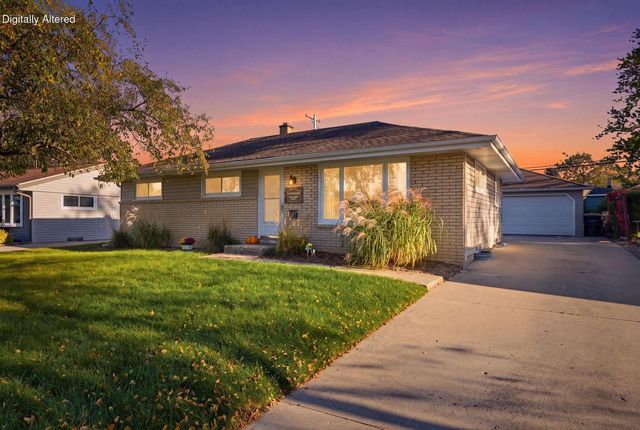 N85W15153 MacArthur DRIVE, Menomonee Falls, WI 53051