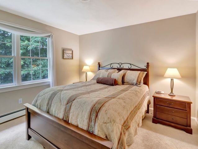 4 Wagon Wheel Rd, North Attleboro, MA 02760