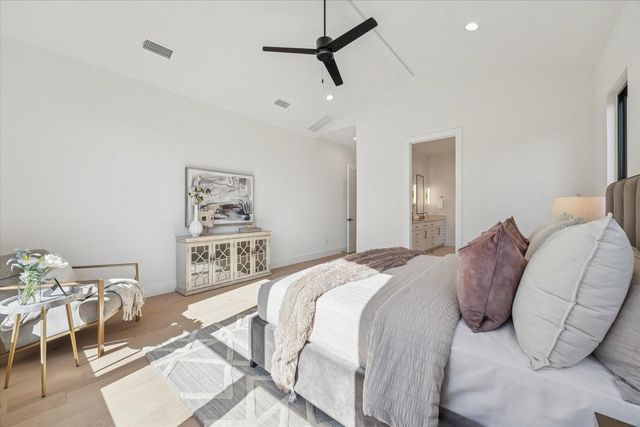 1225 Du Barry Lane, Houston, TX 77018