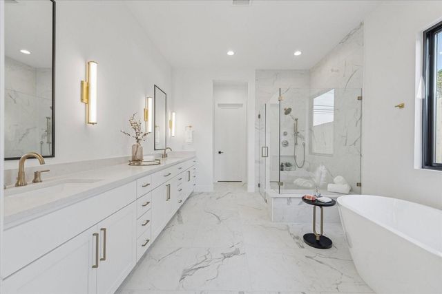 1225 Du Barry Lane, Houston, TX 77018