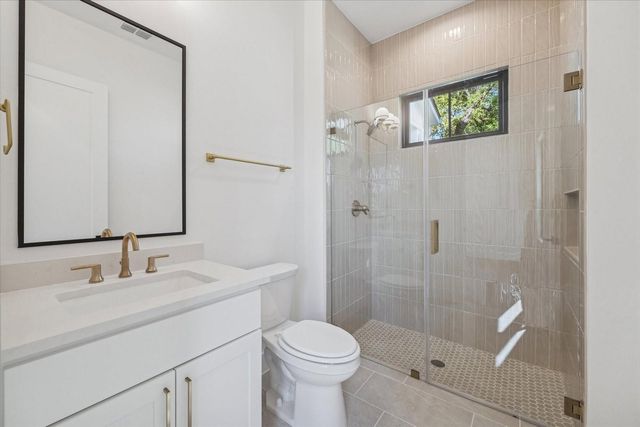 1225 Du Barry Lane, Houston, TX 77018