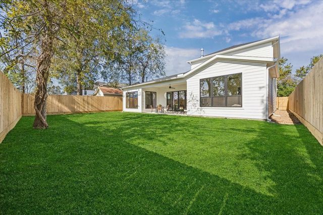 1225 Du Barry Lane, Houston, TX 77018