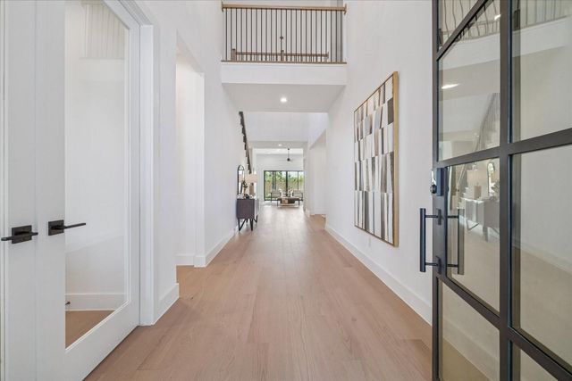 1225 Du Barry Lane, Houston, TX 77018