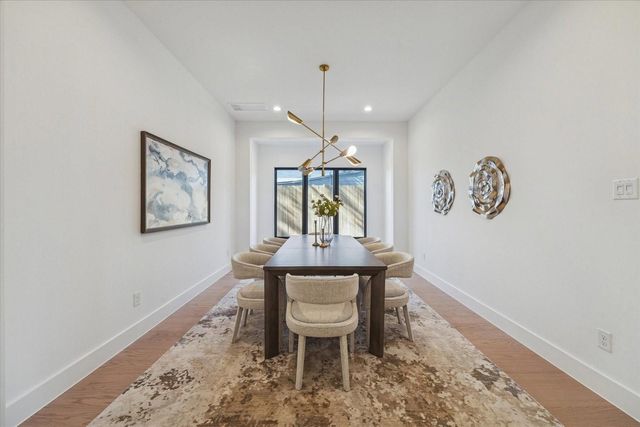 1225 Du Barry Lane, Houston, TX 77018