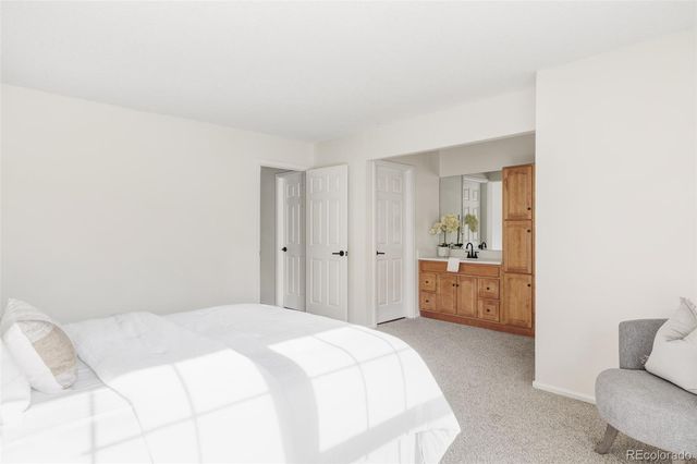 1562 S Spruce Street, Denver, CO 80231